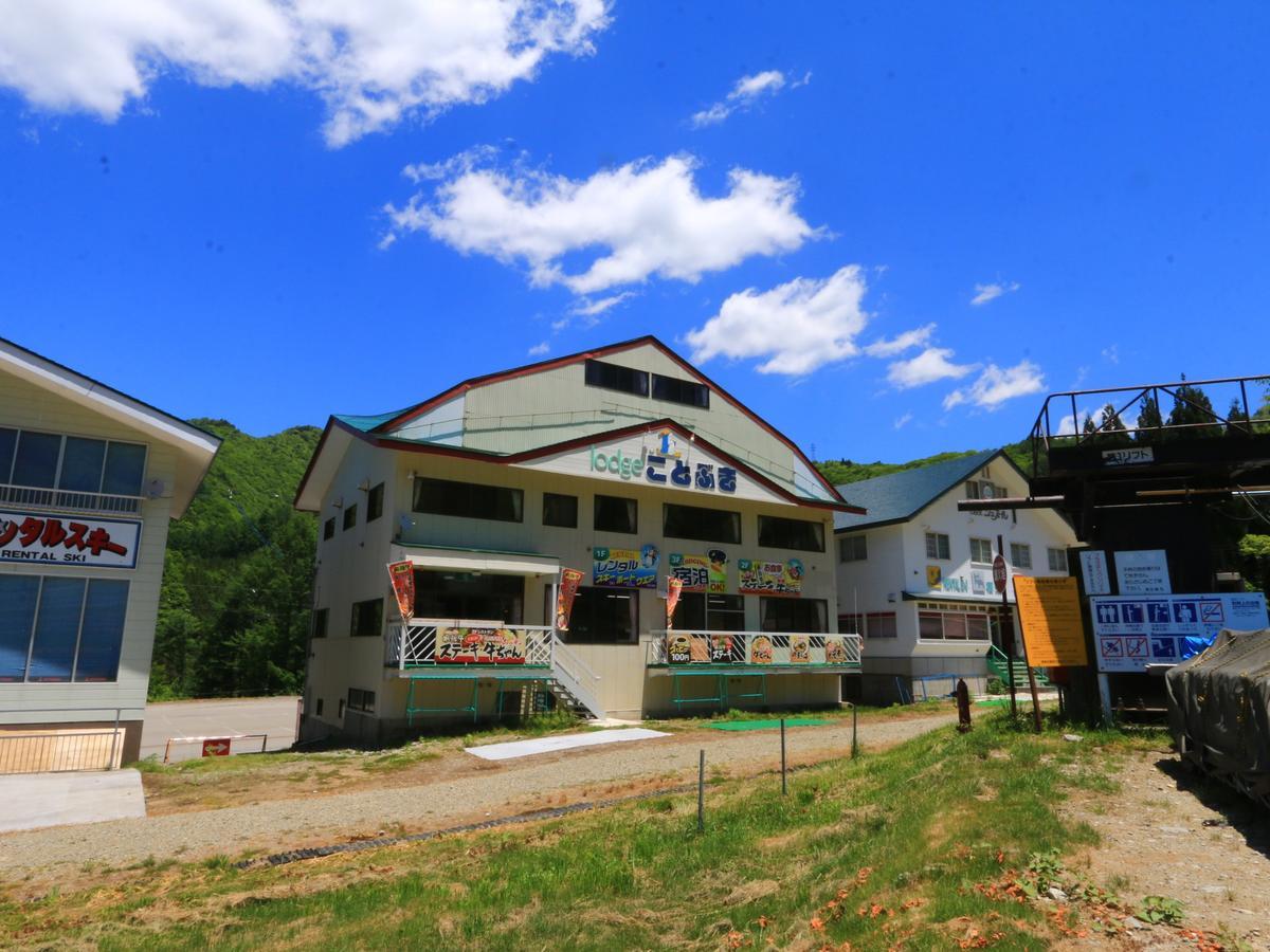 Lodge Kotobuki Takayama  Buitenkant foto